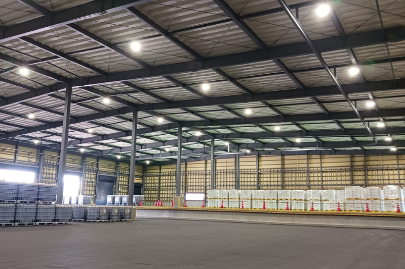 臨海物流センター内部